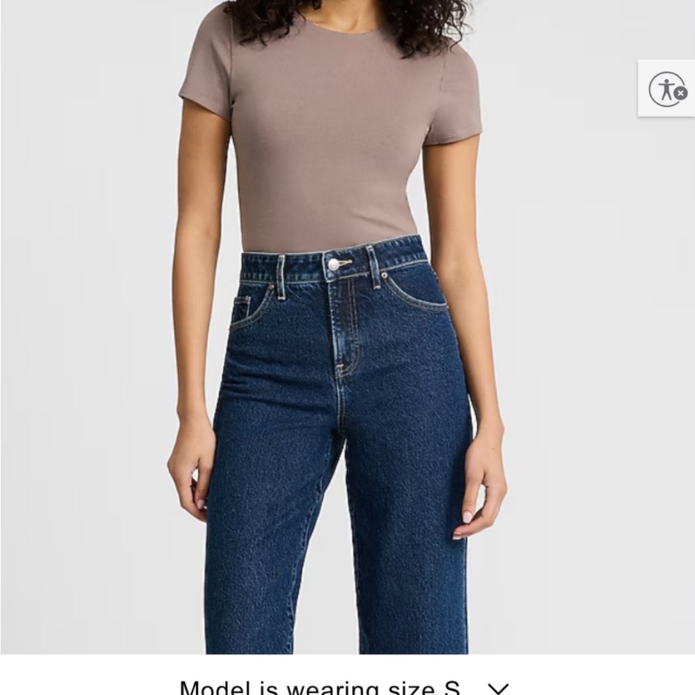 Express Body Contour Baby Tee